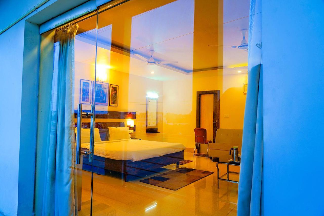 Fabhotel Kanchan Plaza Бхубанешвара Экстерьер фото